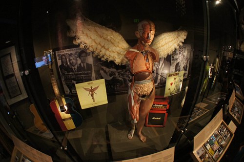 Nirvana's angel manikin from In Utero 